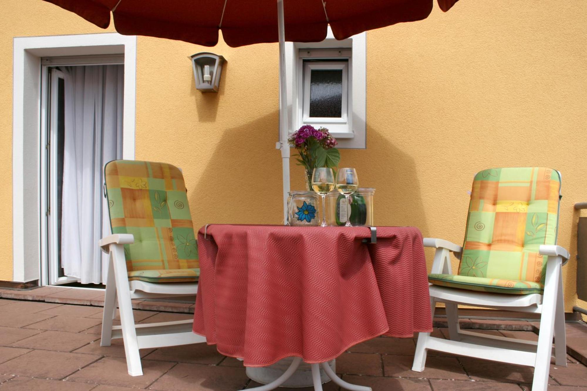 Weingut Herbert Kram Nordheim am Main Esterno foto